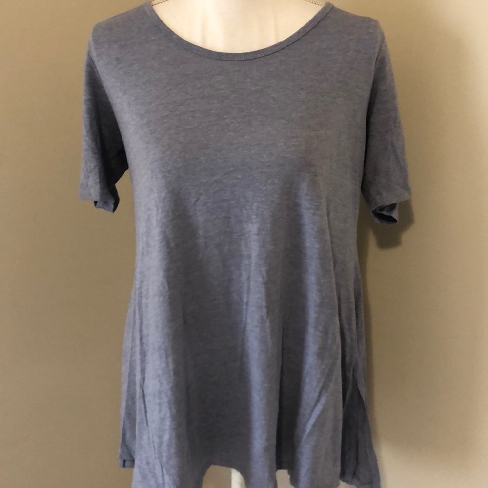 Lularoe Perfect T- medium
